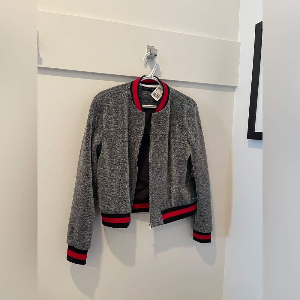 NWT Forever 22 silver metallic bomber jacket in size M
